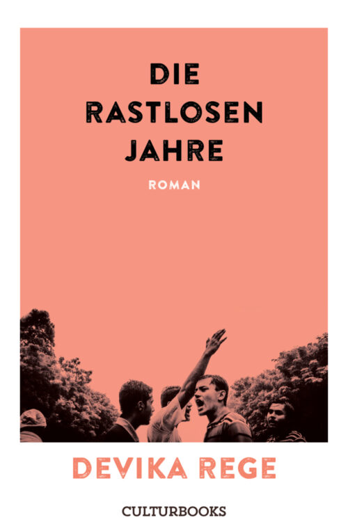 <span style='color: #3c3c3c;'>Devika Rege</span> <br><span style='font-style: italic; font-weight: bold;'>Die rastlosen Jahre</span>