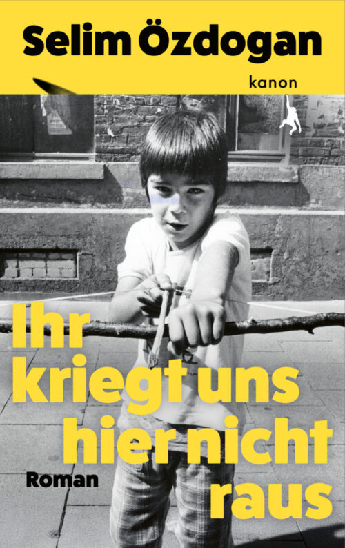 <span style='color: #3c3c3c;'>Selim Özdogan</span> <br><span style='font-style: italic; font-weight: bold;'>Ihr kriegt uns hier nicht raus</span>